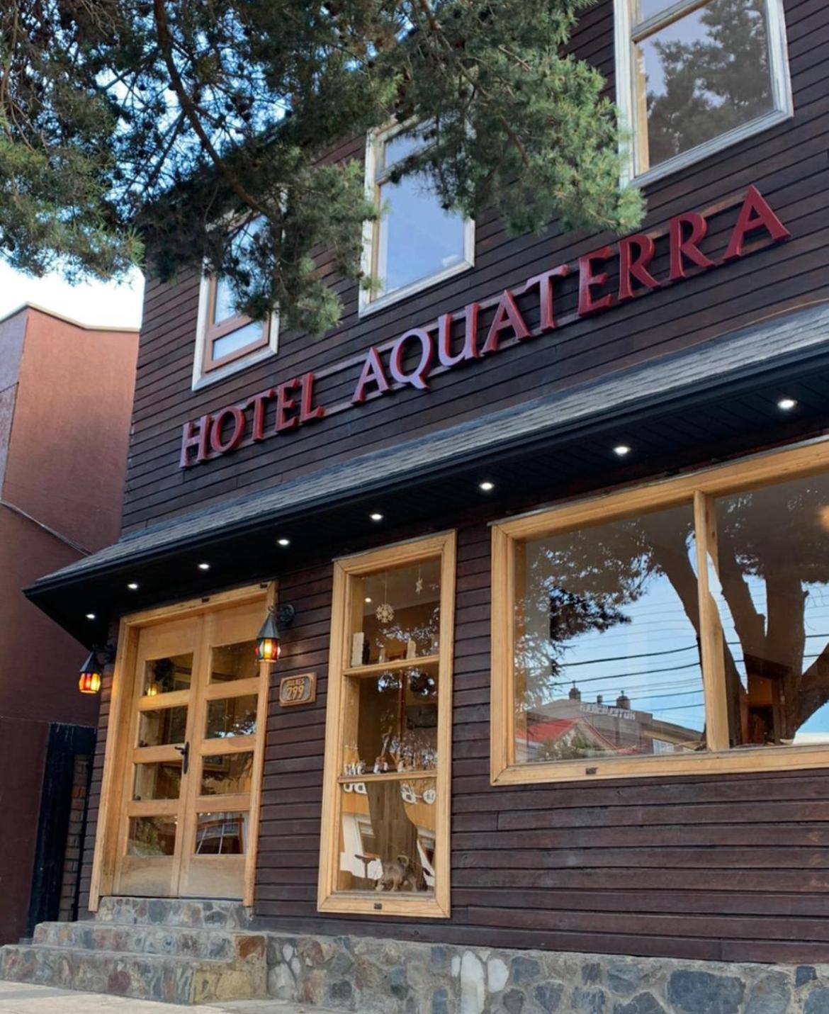 Hotel Aquaterra Puerto Natales Extérieur photo