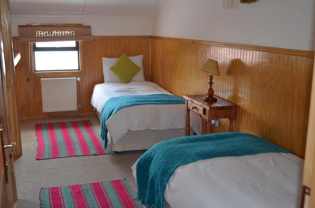 Hotel Aquaterra Puerto Natales Extérieur photo